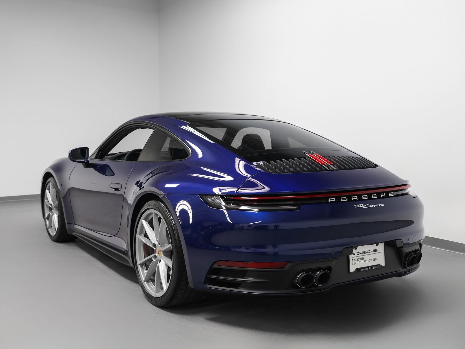 2021 Porsche 911 Carrera