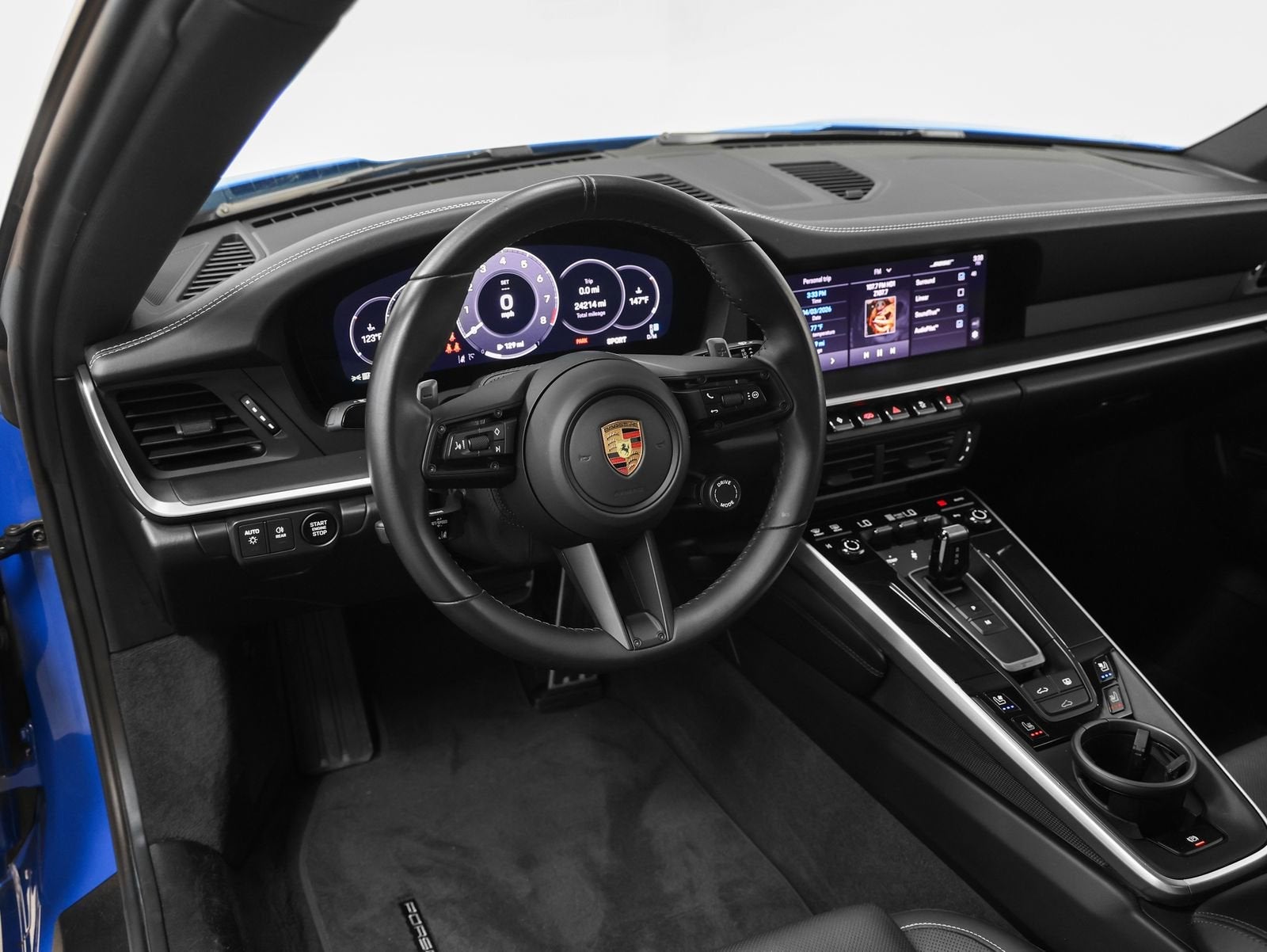 2025 Porsche 911 Carrera