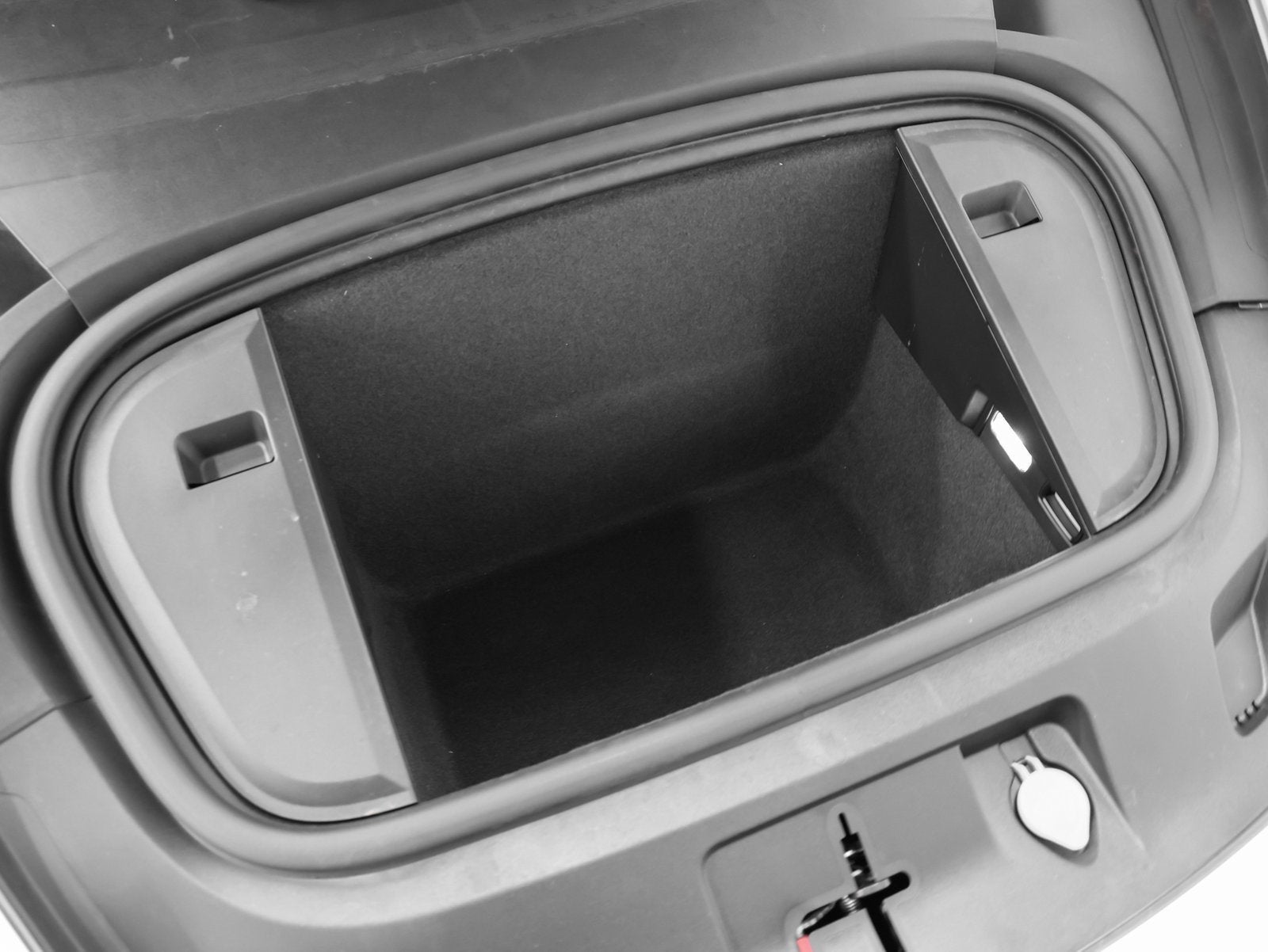 2023 Porsche Taycan Base