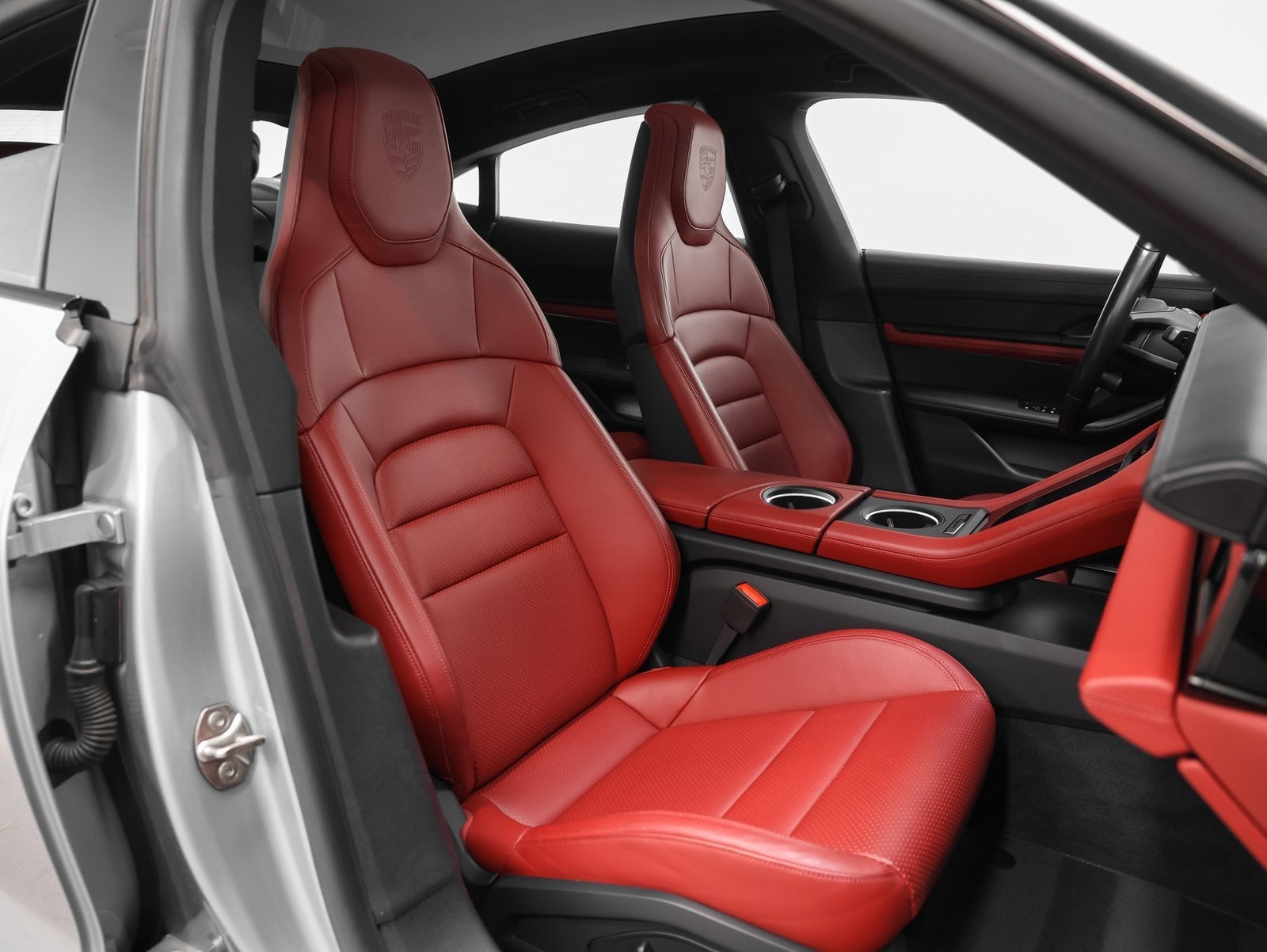 2023 Porsche Taycan Base