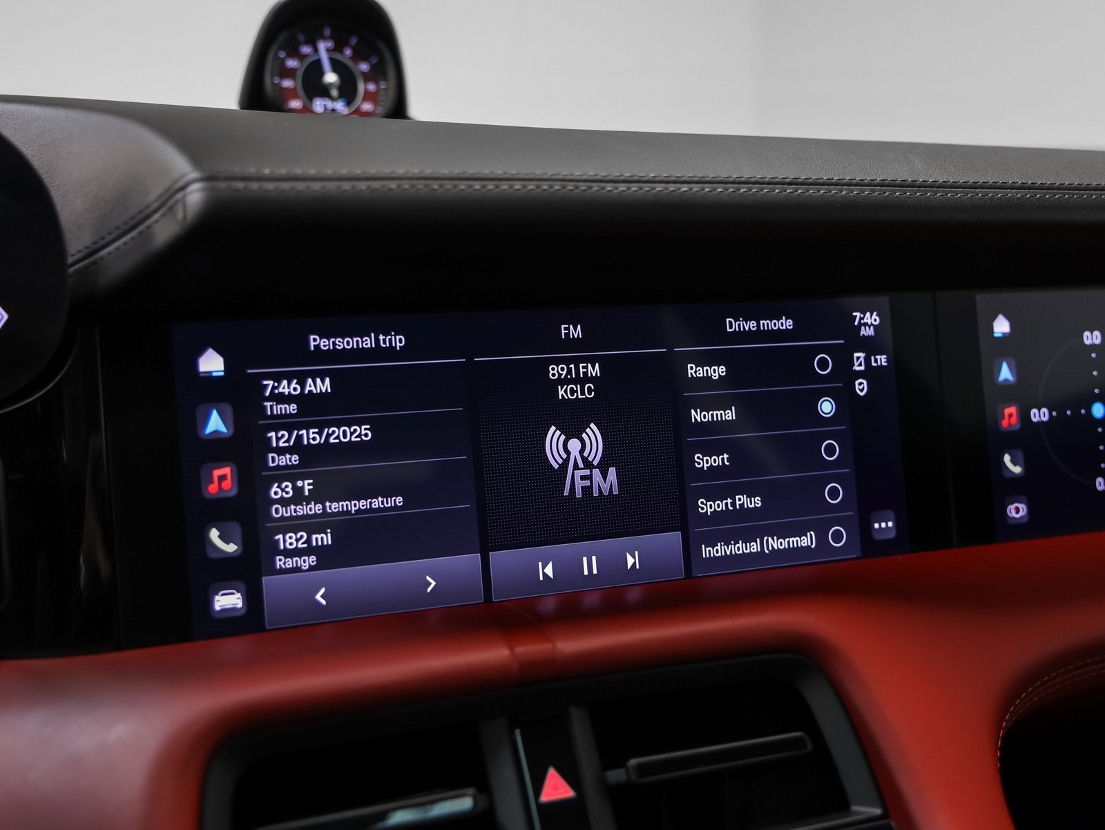 2023 Porsche Taycan Base