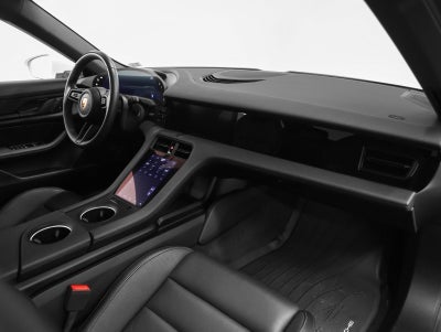 2022 Porsche Taycan Base