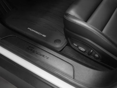 2022 Porsche Taycan Base