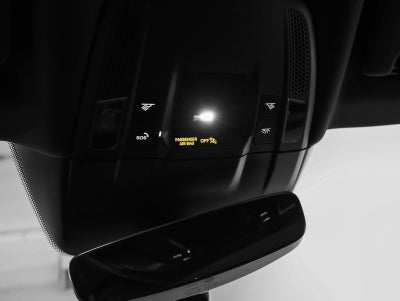 2022 Porsche Taycan Base