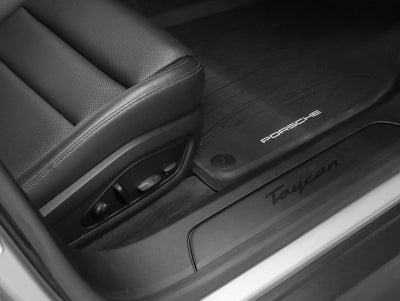 2023 Porsche Taycan Base