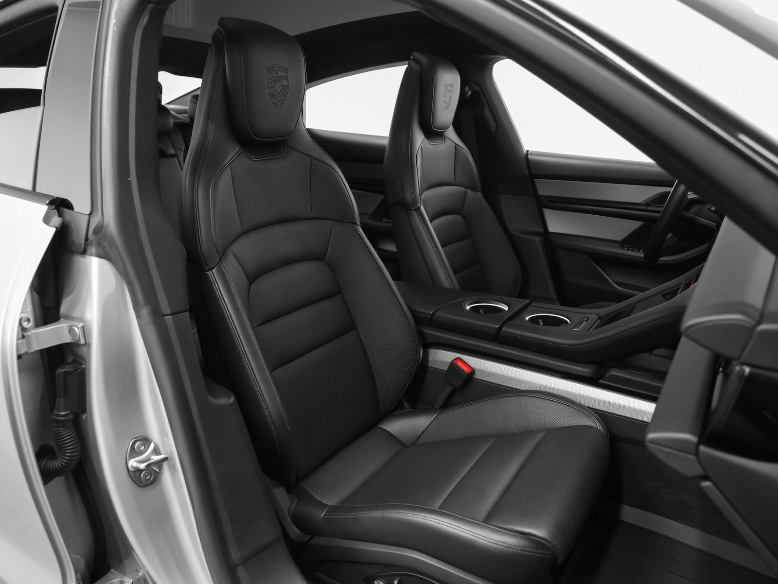 2023 Porsche Taycan Base