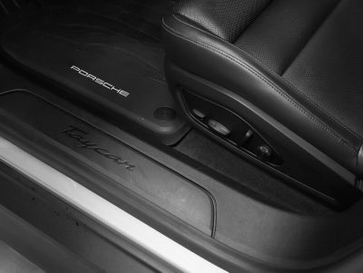 2023 Porsche Taycan Base
