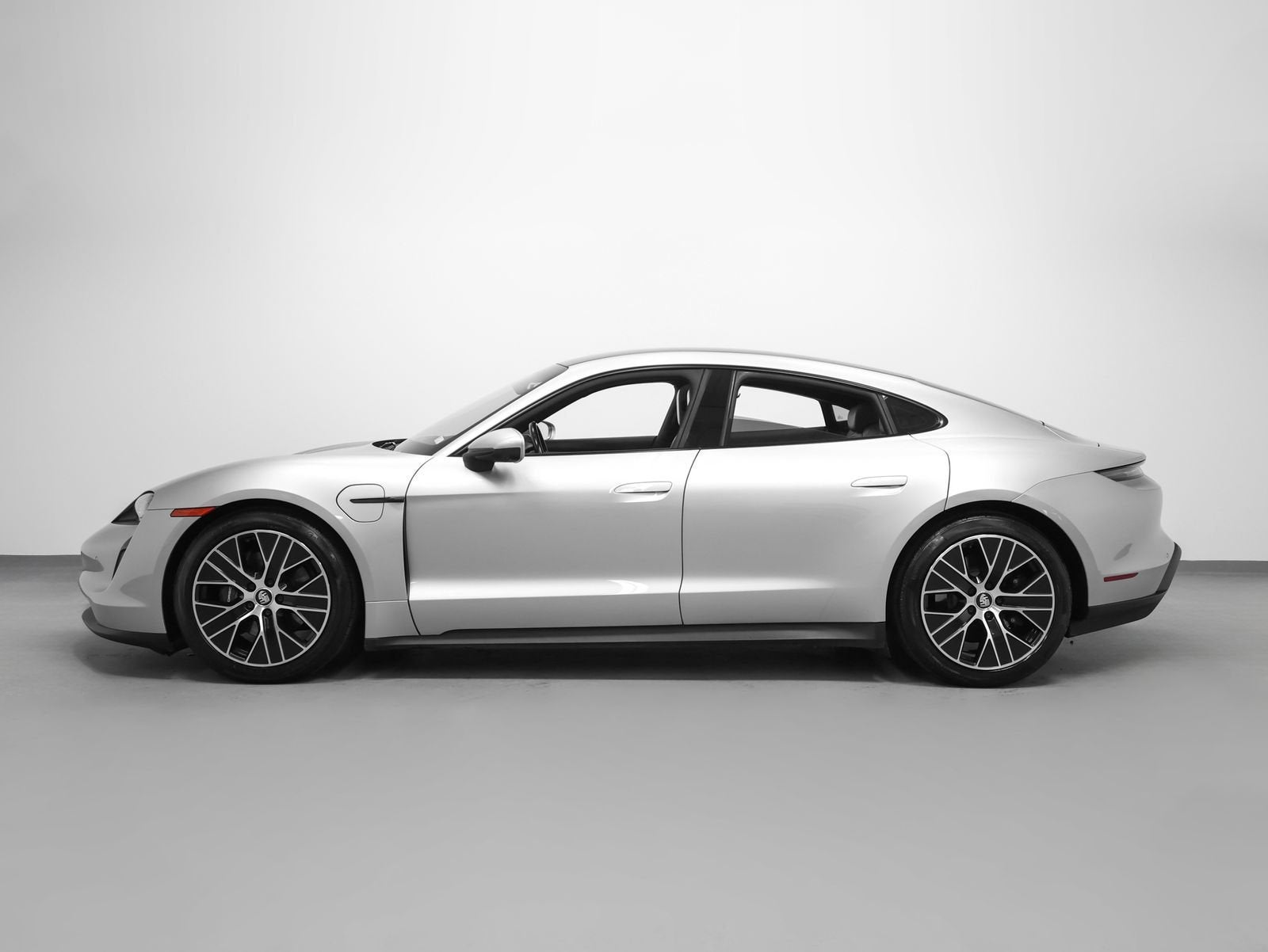 2021 Porsche Taycan Base