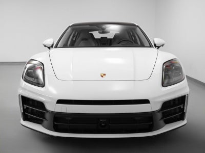 2025 Porsche Panamera 4