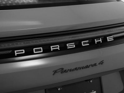 2025 Porsche Panamera 4