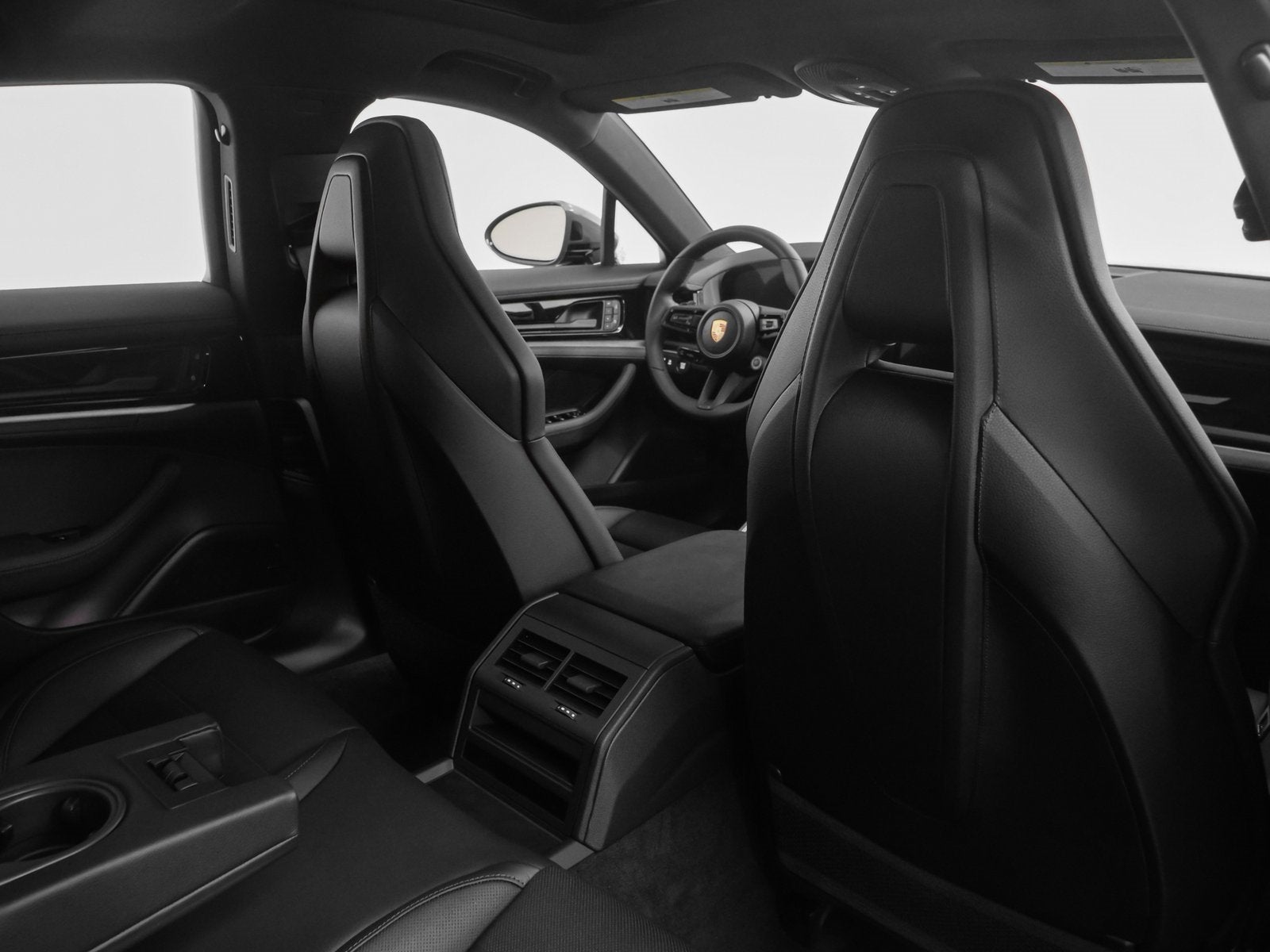 2025 Porsche Panamera 4