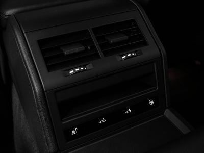 2025 Porsche Panamera 4