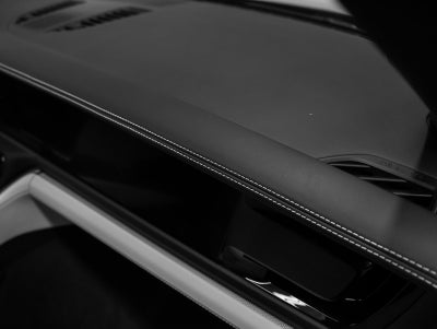 2025 Porsche Panamera 4