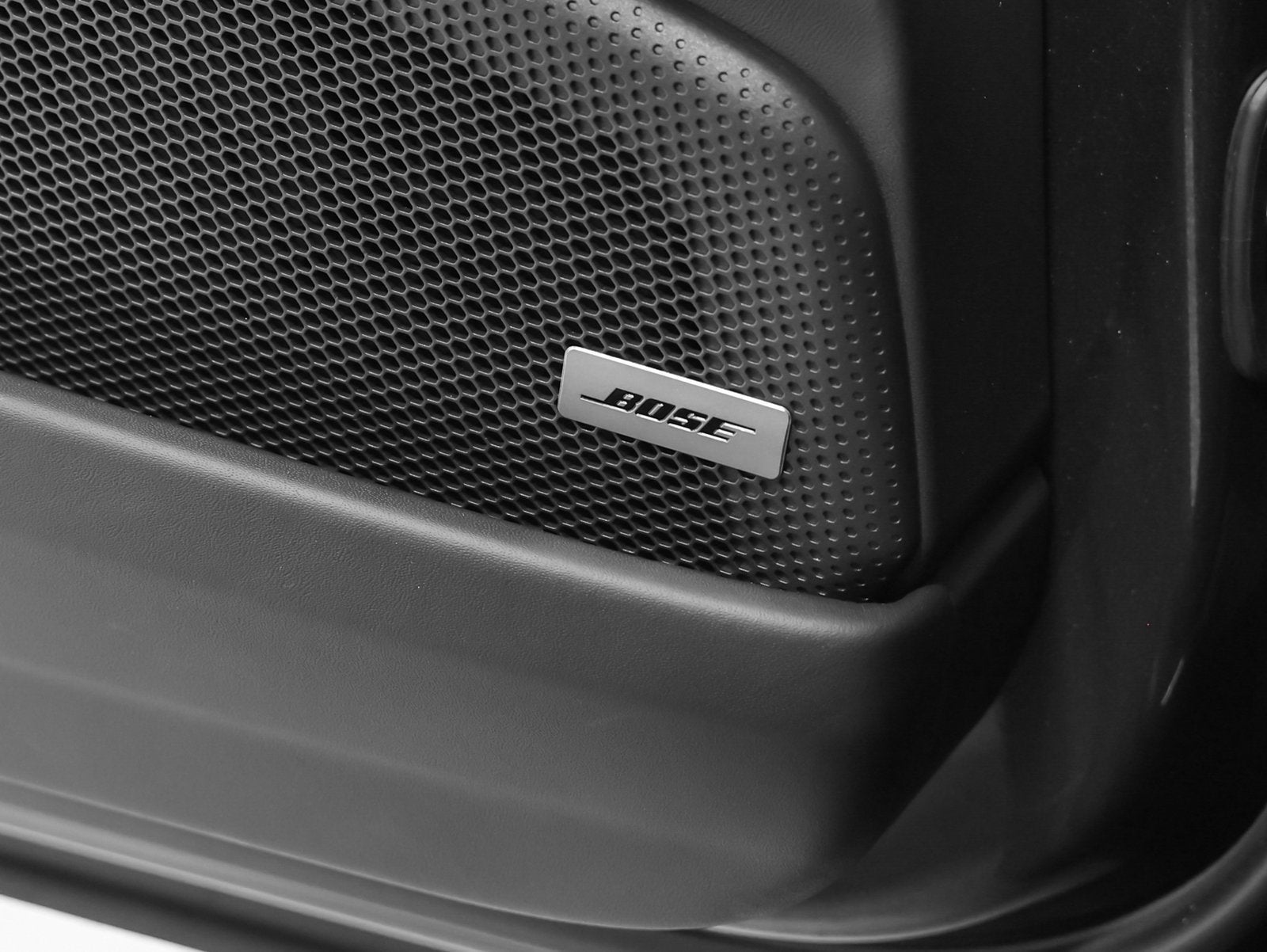 2025 Porsche Panamera 4