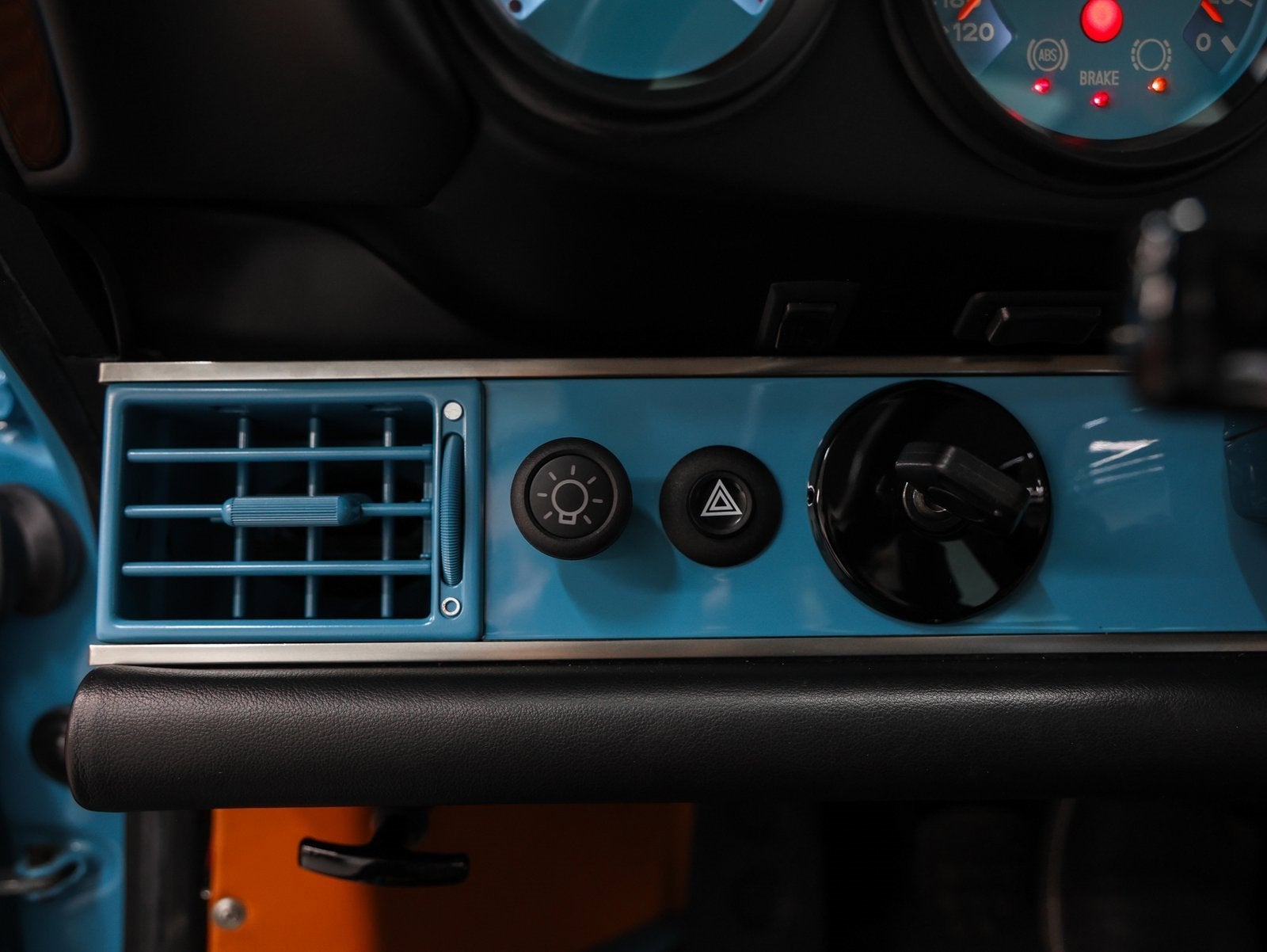 1989 Porsche 911 Carrera AWD Base