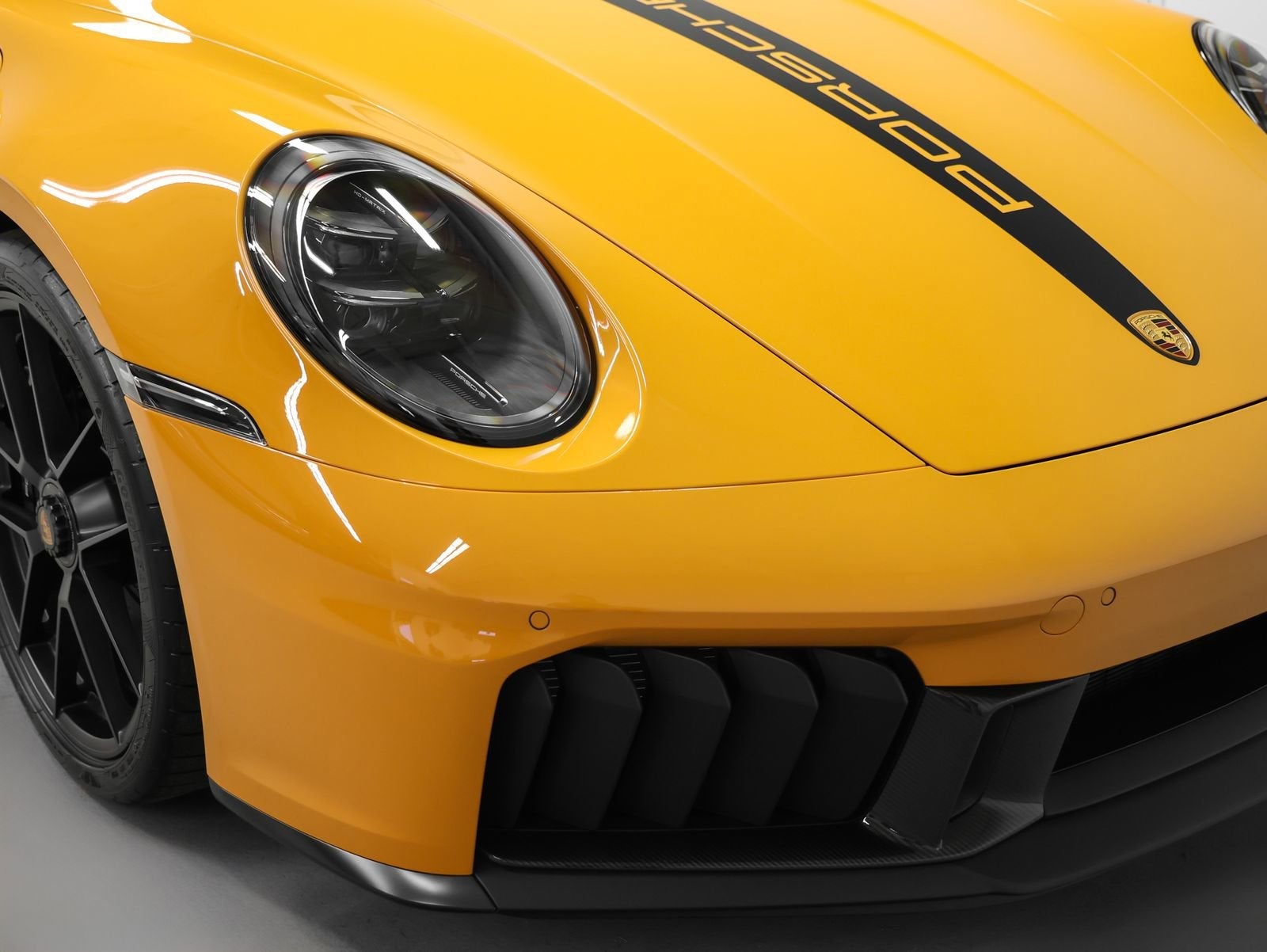 2025 Porsche 911 Base