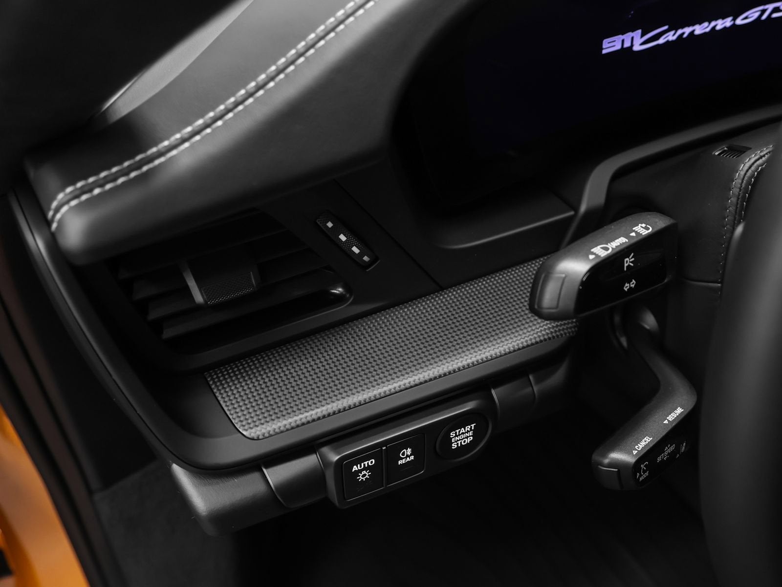 2025 Porsche 911 Base