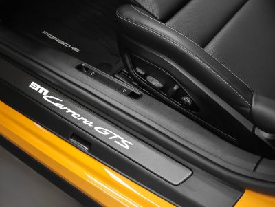 2025 Porsche 911 Base