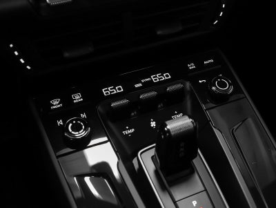 2025 Porsche 911 Base