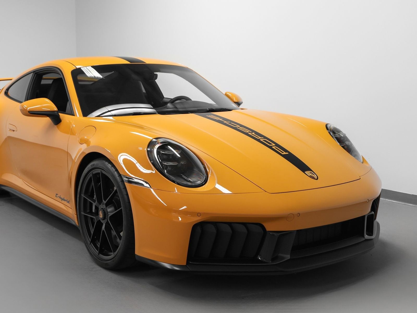 2025 Porsche 911 Carrera GTS