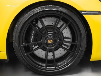 2024 Porsche 911 Carrera GTS