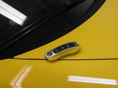 2024 Porsche 911 Carrera GTS