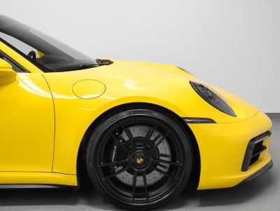 2024 Porsche 911 Carrera GTS