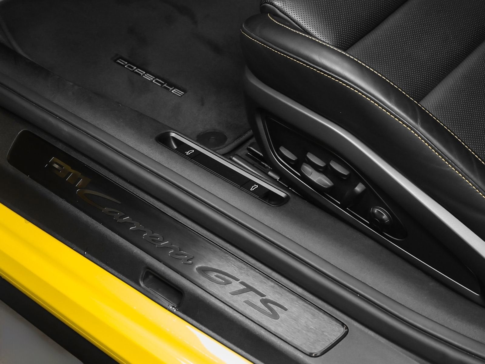 2024 Porsche 911 Carrera GTS