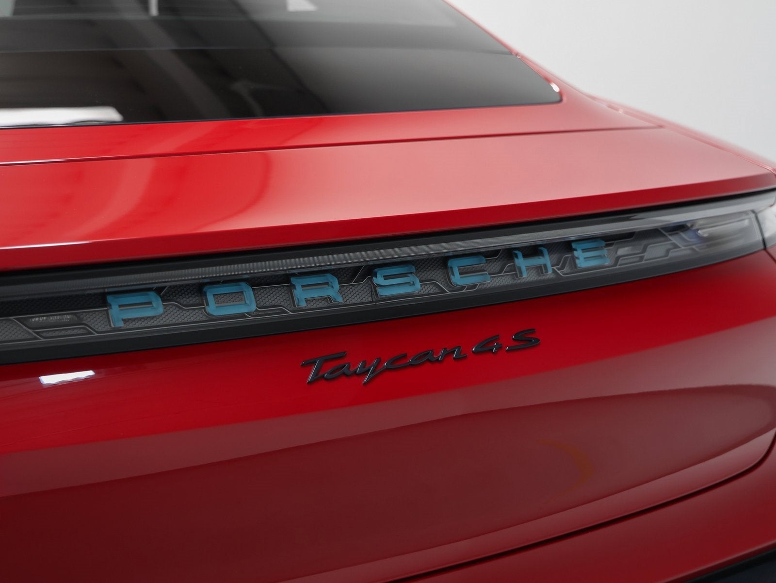2023 Porsche Taycan 4S