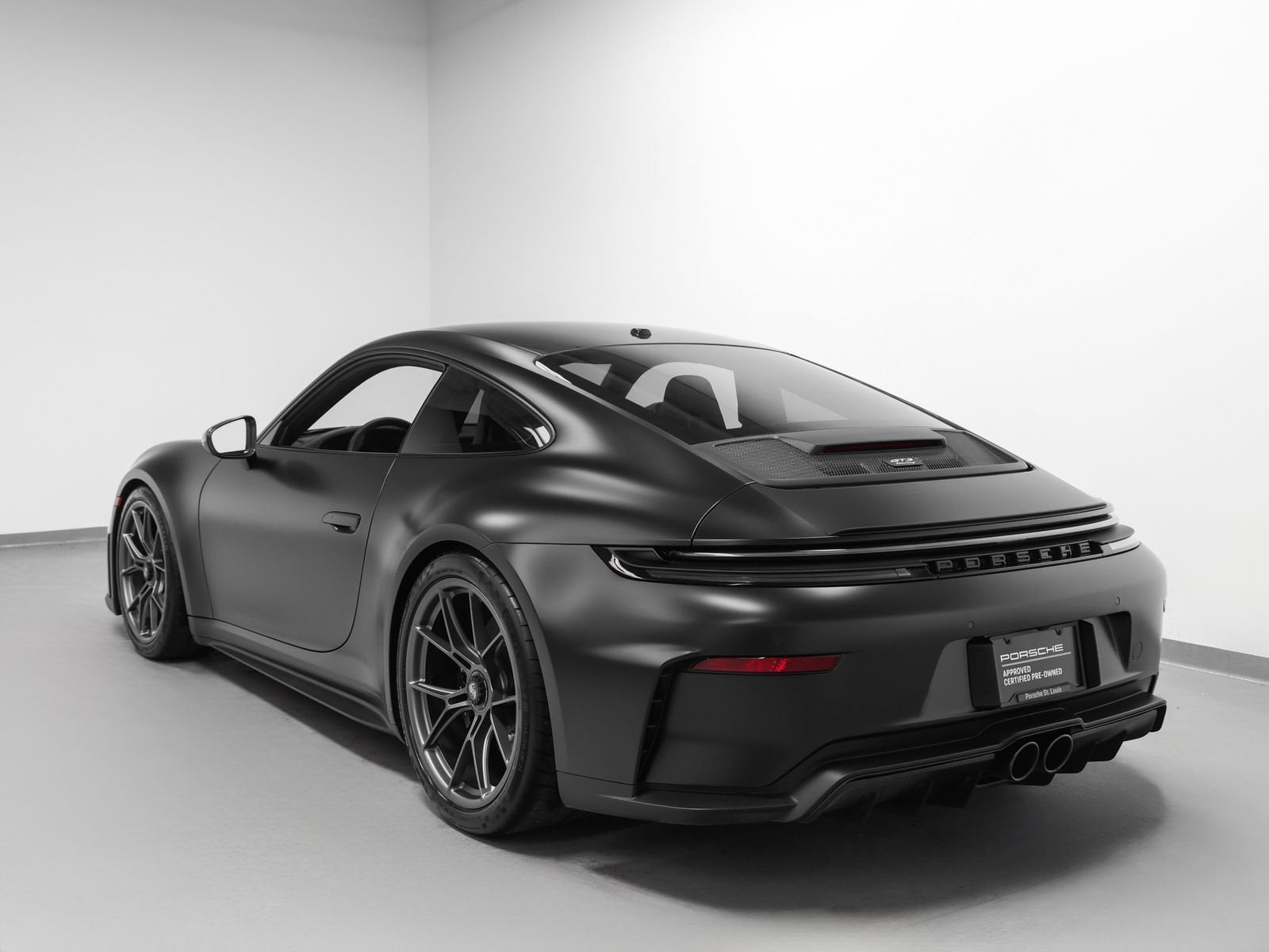 2026 Porsche 911 GT3 w/Touring Package