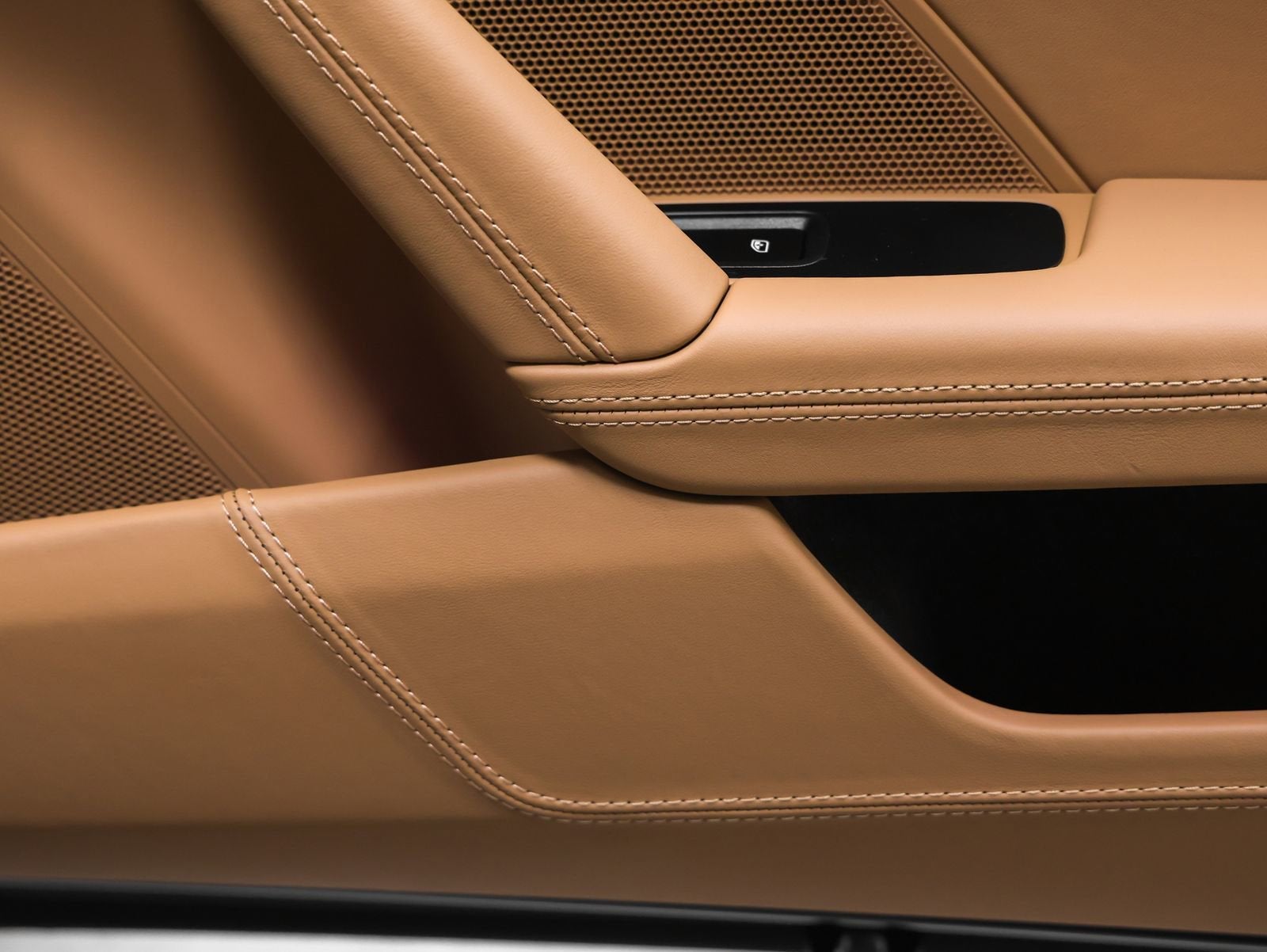 2026 Porsche 911 GT3 w/Touring Package