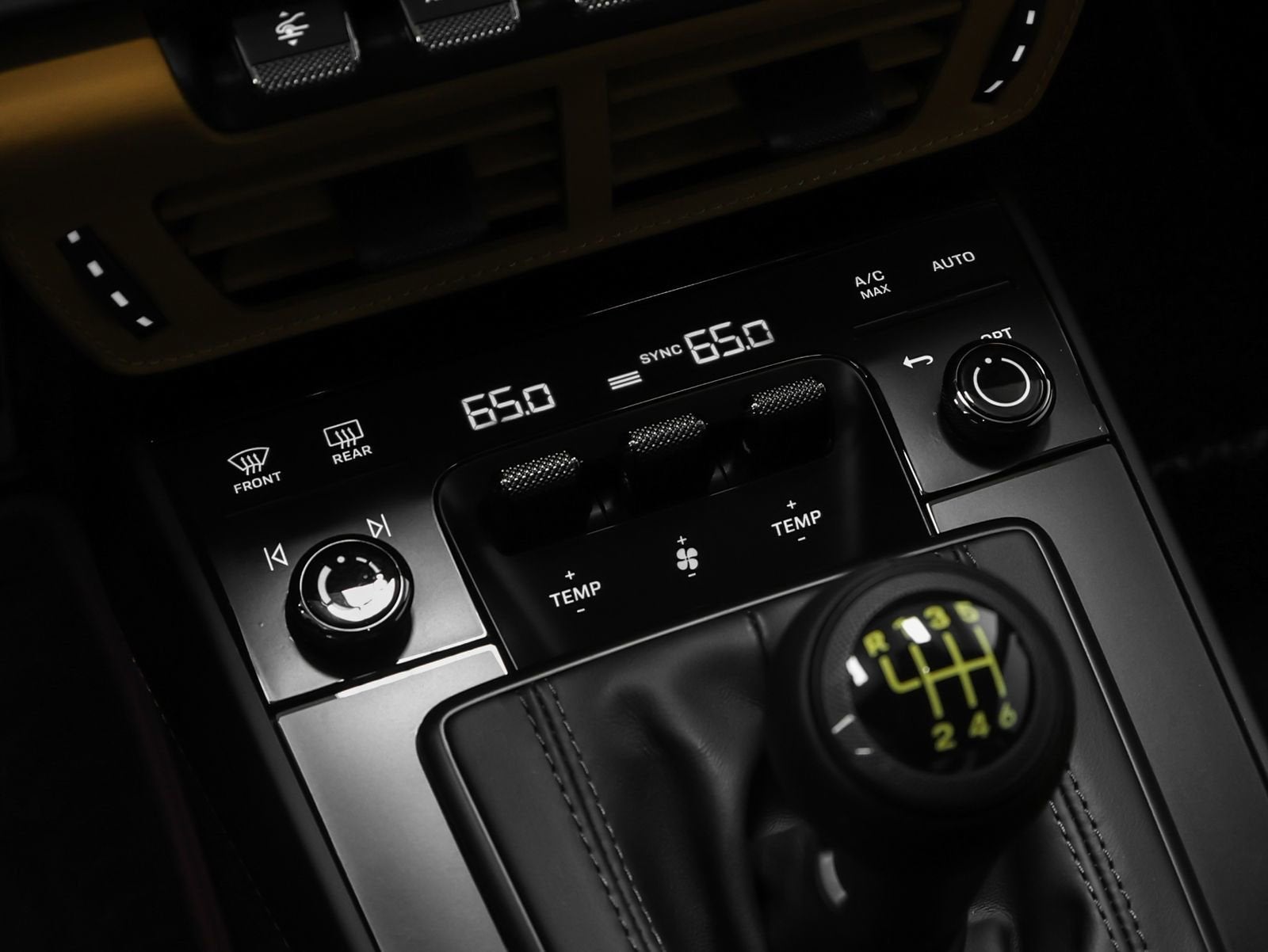 2026 Porsche 911 GT3 w/Touring Package