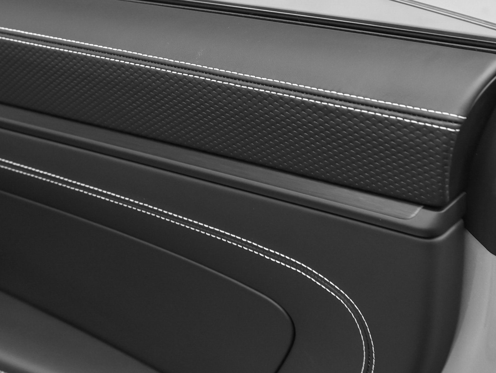 2022 Porsche 911 GT3 w/Touring Package