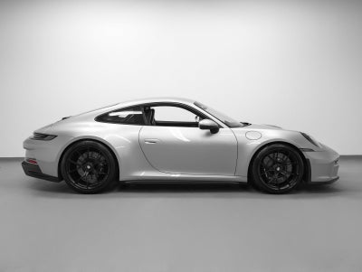 2022 Porsche 911 GT3 w/Touring Package