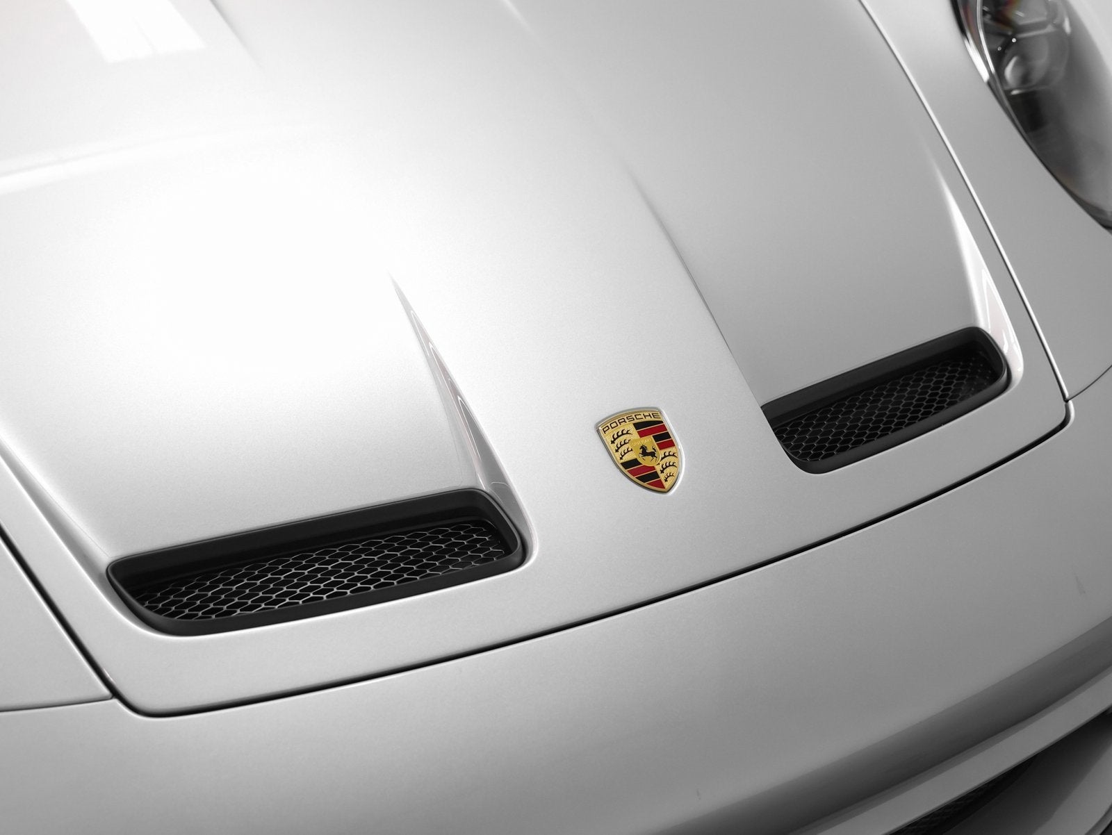 2022 Porsche 911 GT3 w/Touring Package