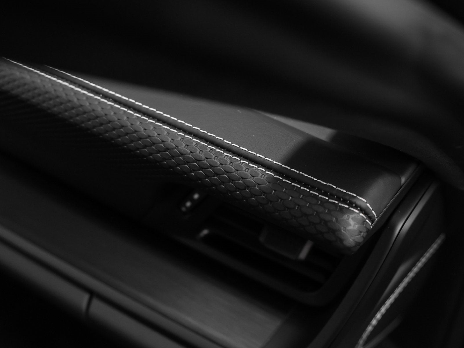 2022 Porsche 911 GT3 w/Touring Package