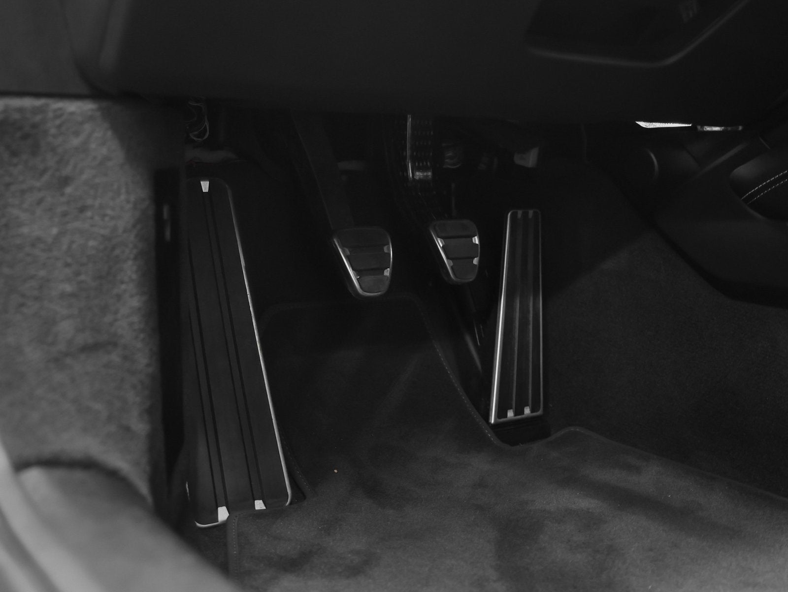 2022 Porsche 911 GT3 w/Touring Package