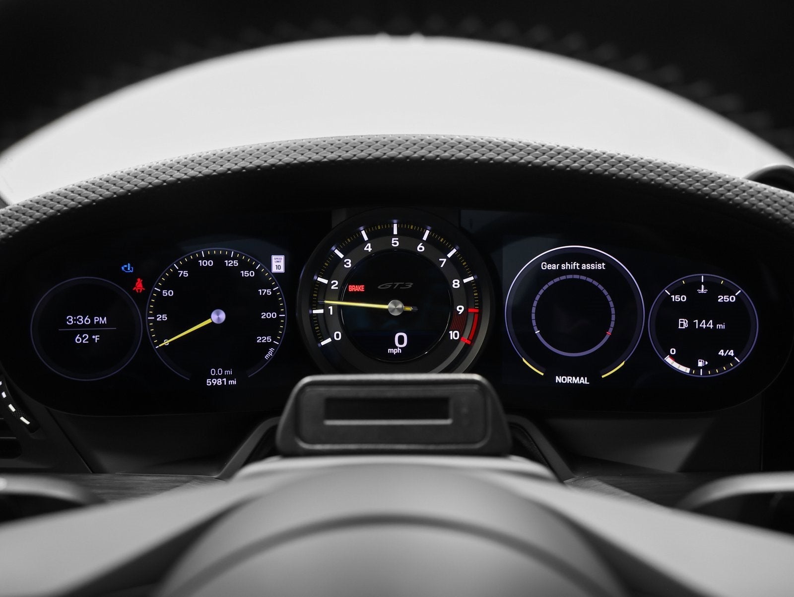 2022 Porsche 911 GT3 w/Touring Package