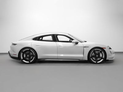 2021 Porsche Taycan Turbo