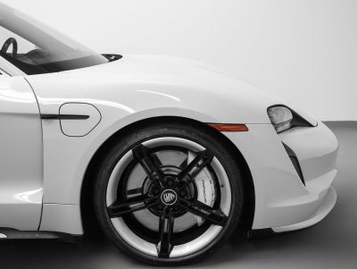 2021 Porsche Taycan Turbo