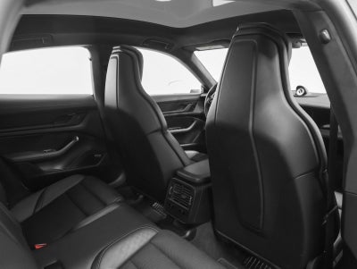 2021 Porsche Taycan Turbo