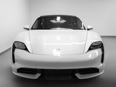 2021 Porsche Taycan Turbo