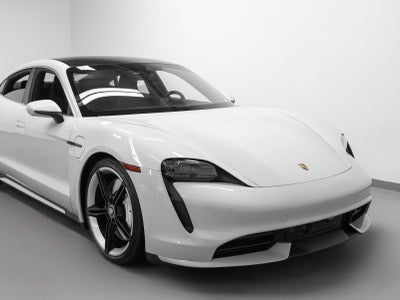 2021 Porsche Taycan Turbo