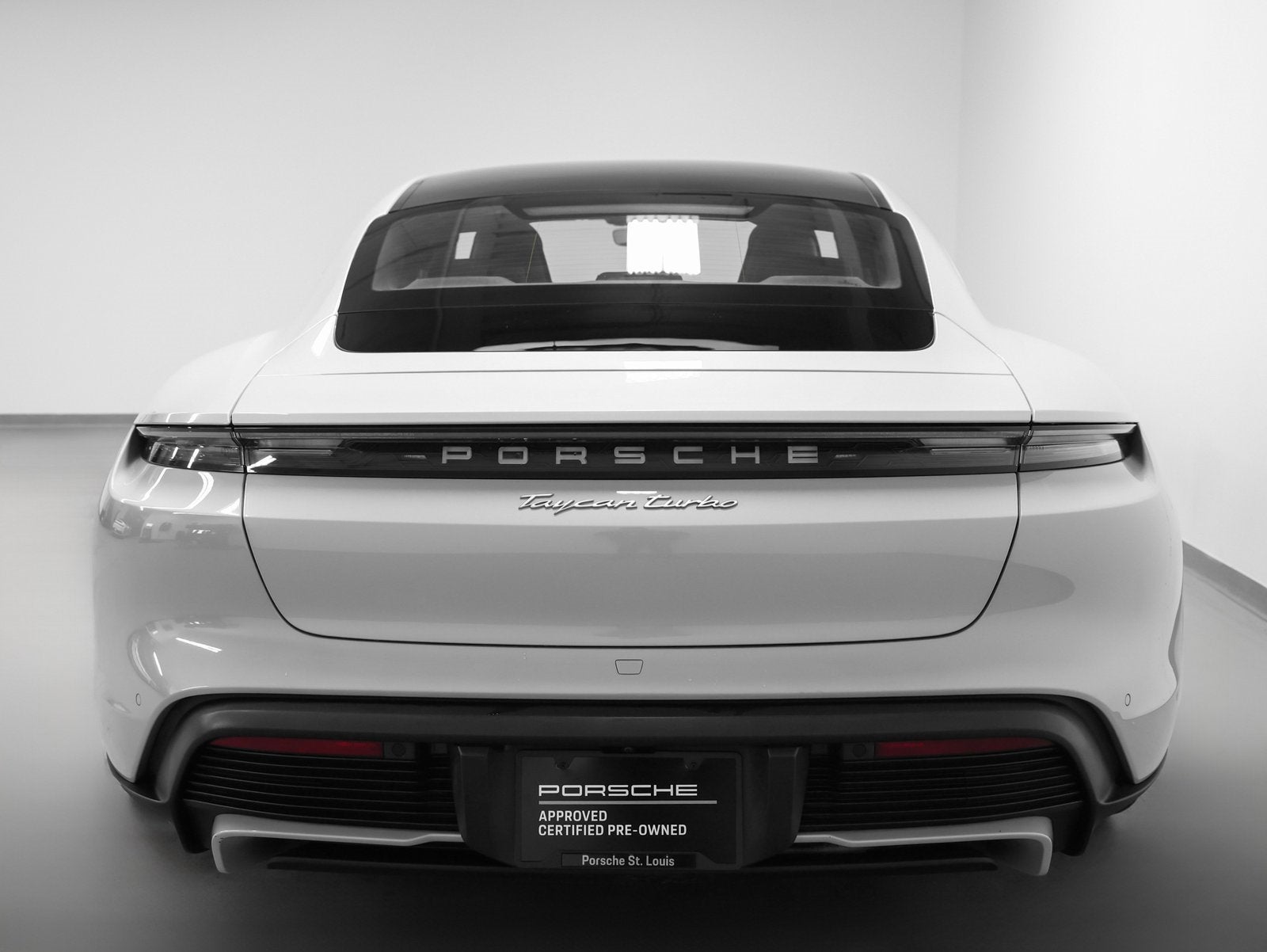 2021 Porsche Taycan Turbo