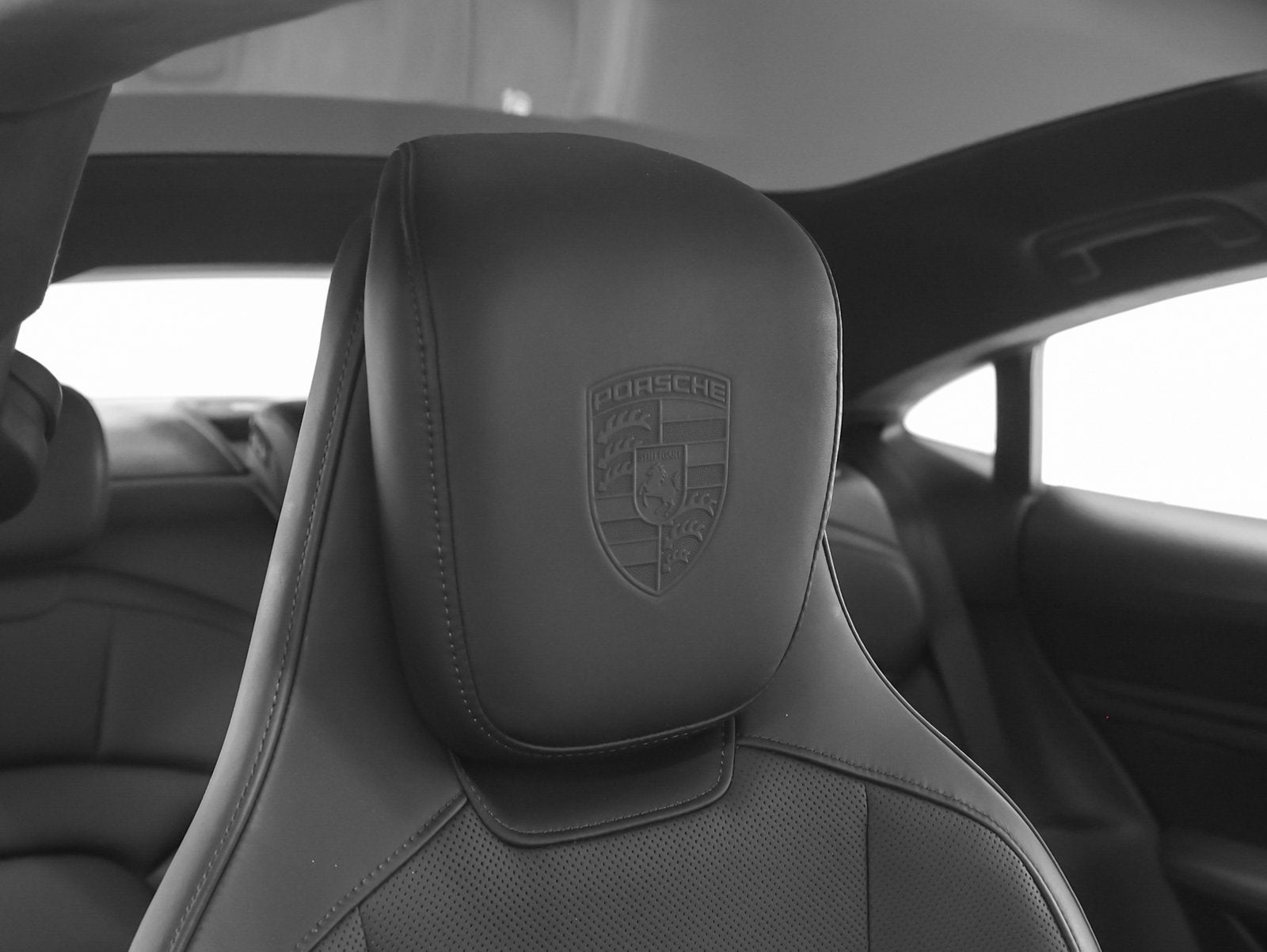 2021 Porsche Taycan Turbo