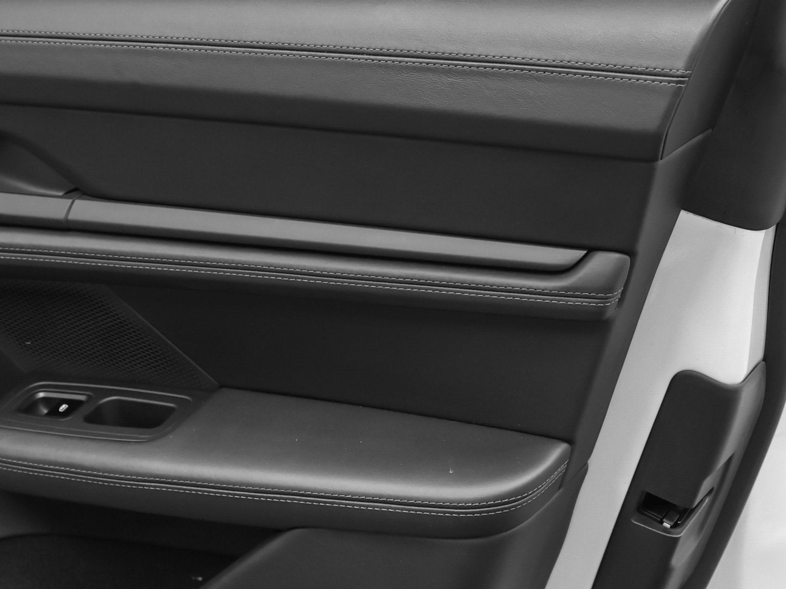 2021 Porsche Taycan Turbo