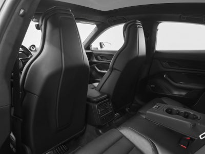 2021 Porsche Taycan Turbo