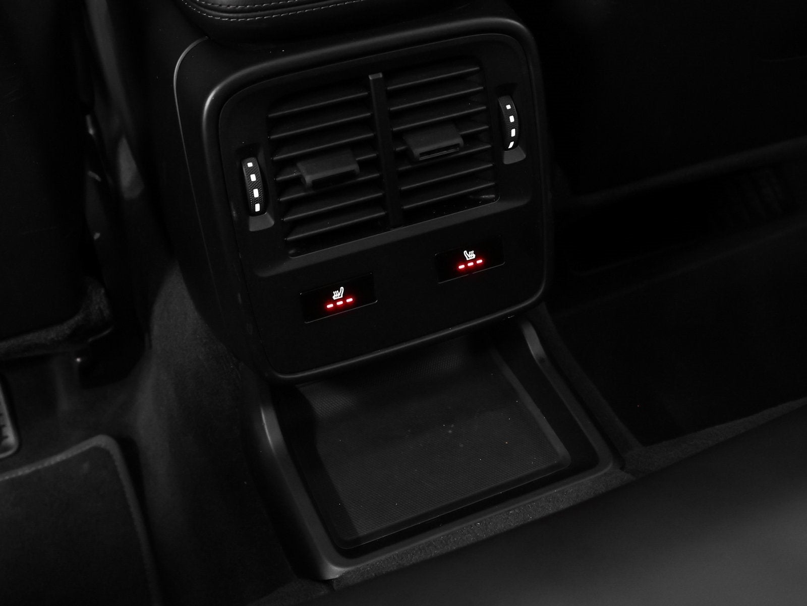 2021 Porsche Taycan Turbo