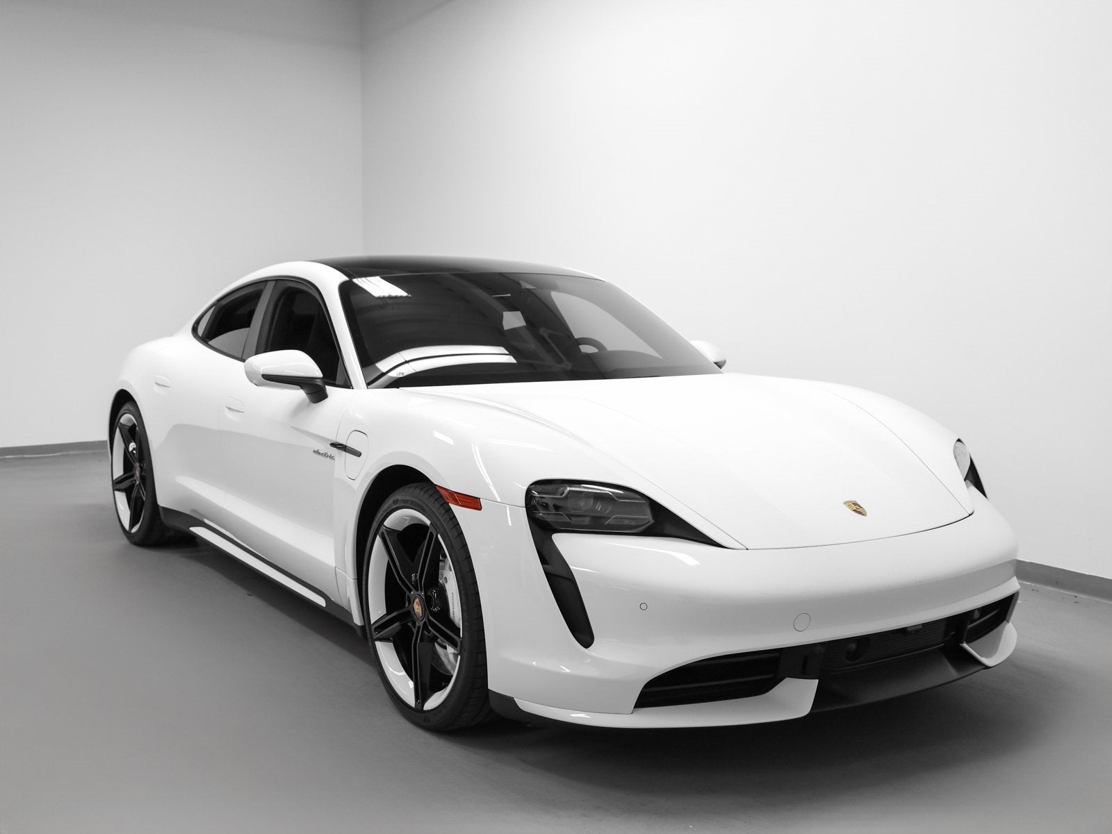 2024 Porsche Taycan Turbo