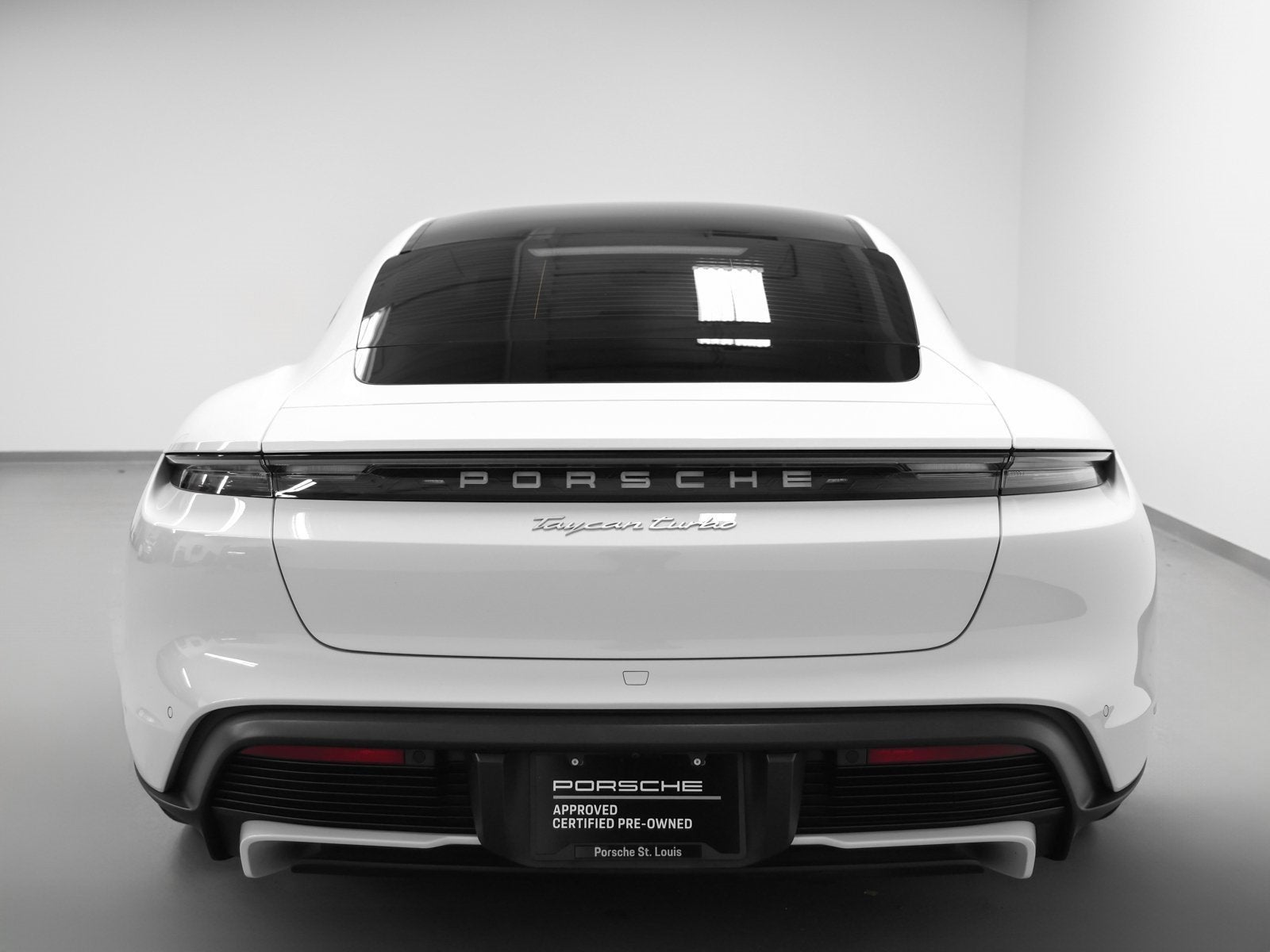 2024 Porsche Taycan Turbo